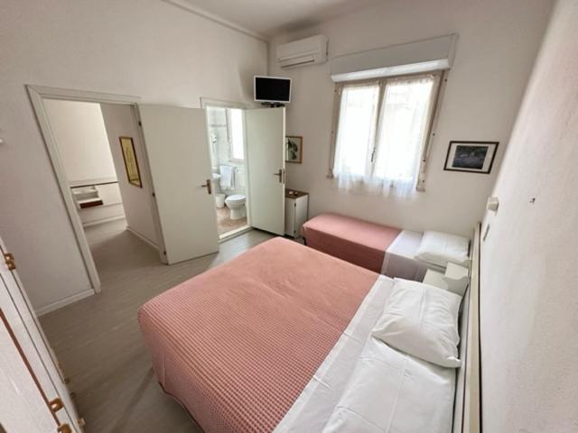 Hotel Fiorenza 米兰马瑞提那 外观 照片